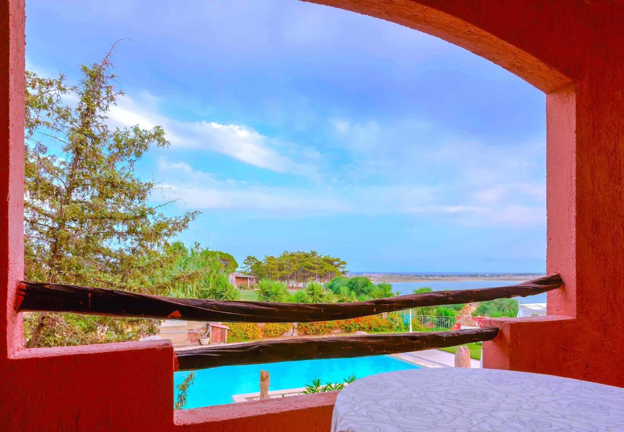 Hotel I Ginepri Quartucciu Bagian luar foto
