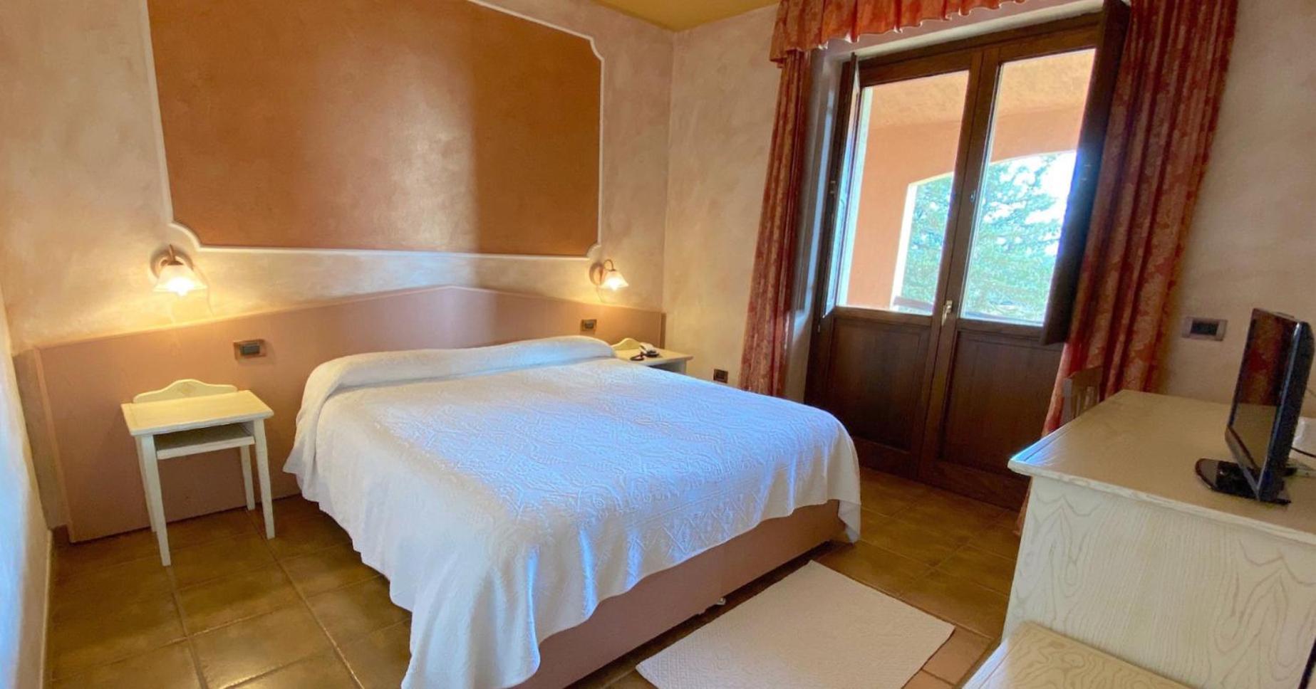 Hotel I Ginepri Quartucciu Bagian luar foto