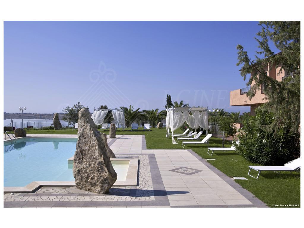 Hotel I Ginepri Quartucciu Bagian luar foto