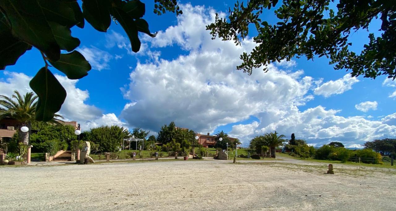 Hotel I Ginepri Quartucciu Bagian luar foto