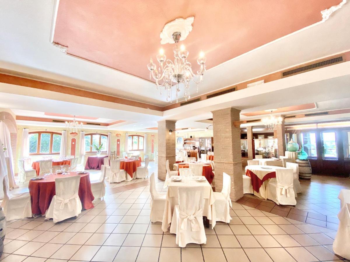 Hotel I Ginepri Quartucciu Bagian luar foto